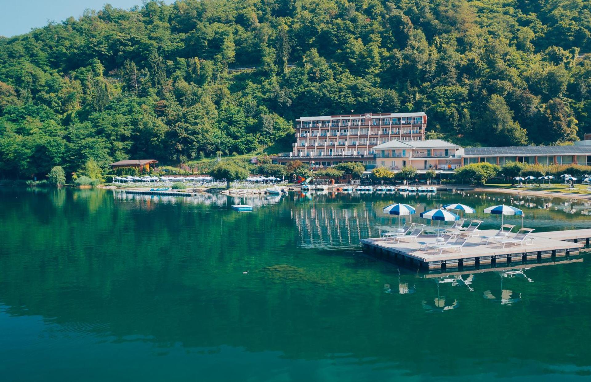 Parc Hotel Du Lac Levico Terme Esterno foto